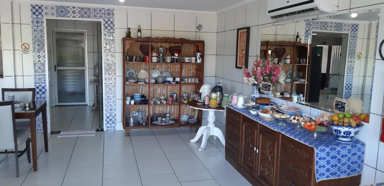 Pousada Cris Garden Bed&Breakfast Foz do Iguacu Exterior photo