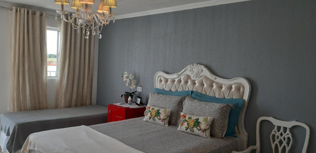 Pousada Cris Garden Bed&Breakfast Foz do Iguacu Exterior photo