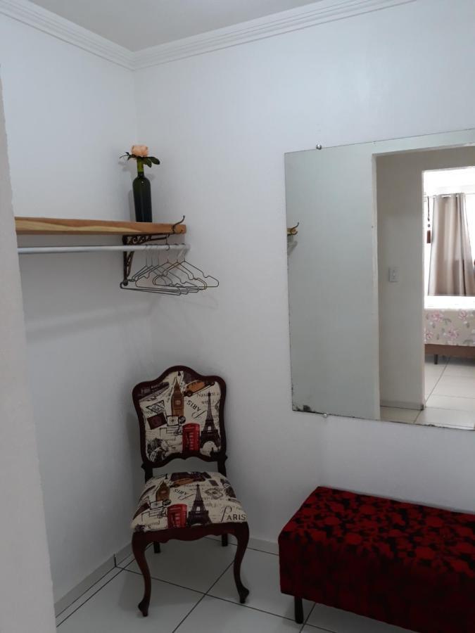 Pousada Cris Garden Bed&Breakfast Foz do Iguacu Exterior photo